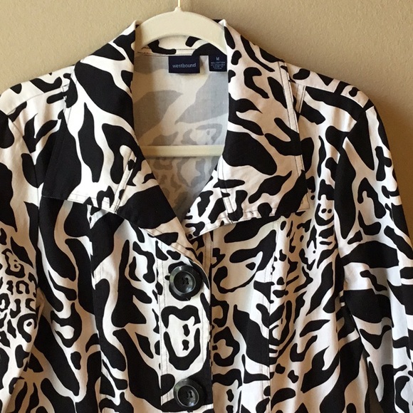 Westbound Black and white blazer - Picture 2 of 7